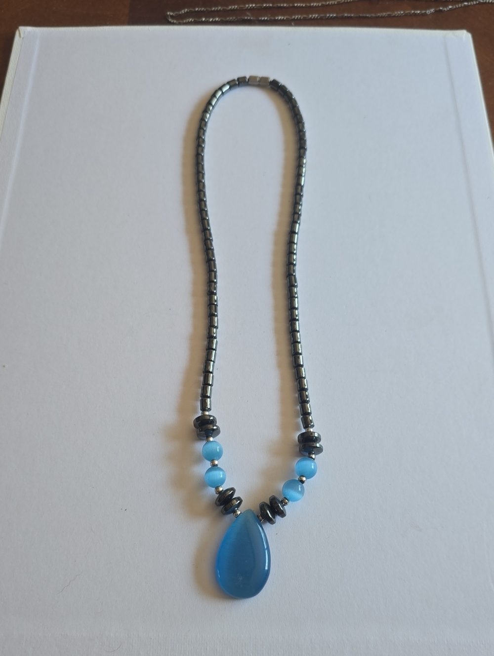 Vintage Blue Teardrop Pendant Necklace with Hematite Beads 9"